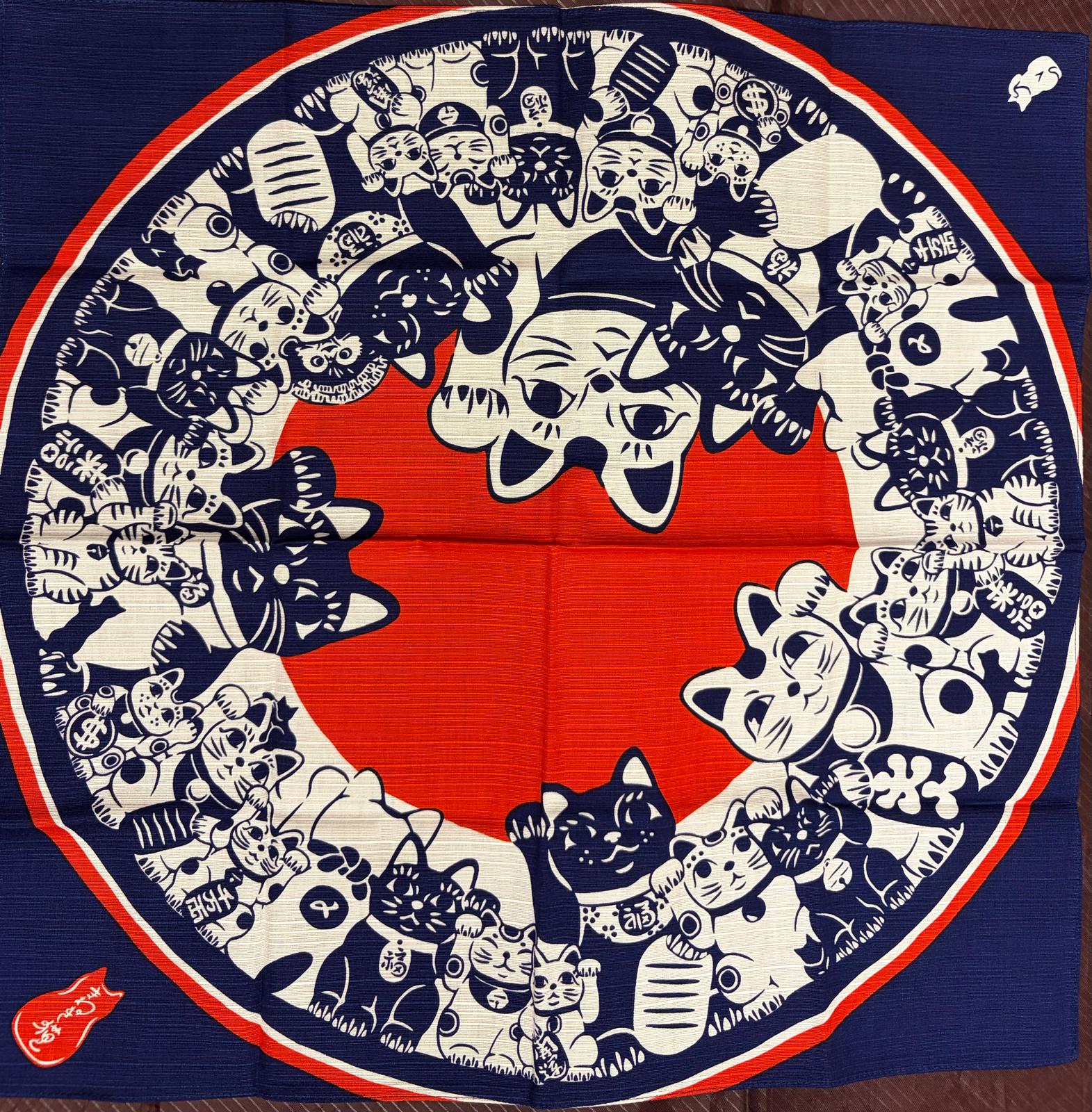 Furoshiki Winkekatze