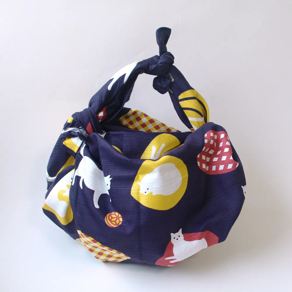 Furoshiki Katze und Kissen 70